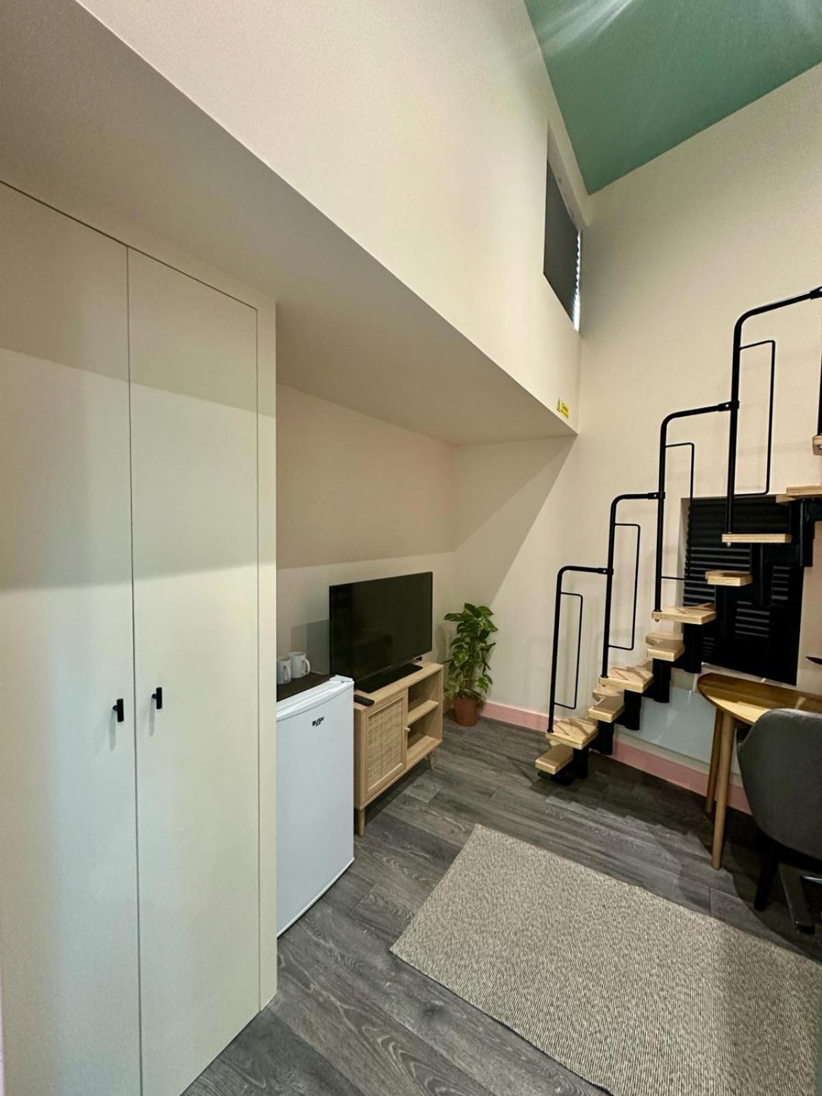 Cozy En-Suite Loft In Trendy Local London Exterior foto